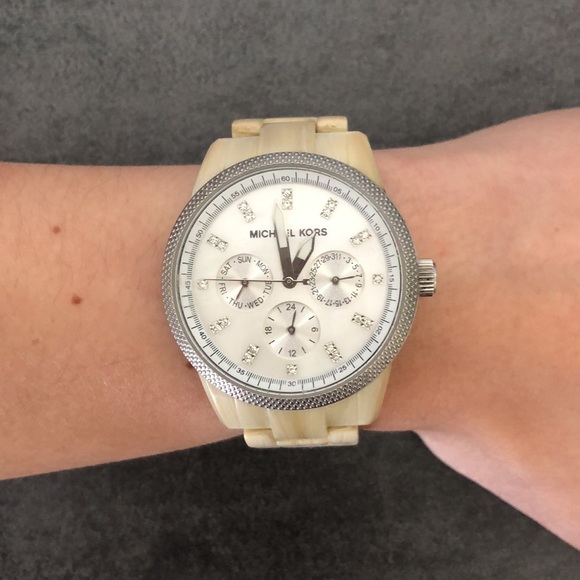 Michael Kors original watch, beige turtle wristband with diamonds on face. - Picture 2 of 3